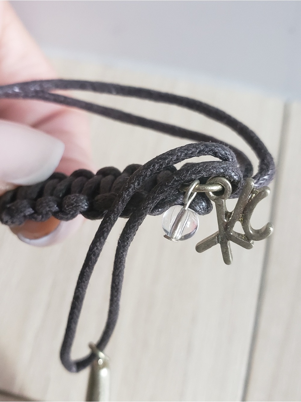 Kenneth Cole Adjustable Braided Dark Brown Cord Necklace Turquoise‎ Stones - Picture 2 of 4